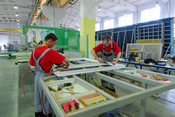 Фирма по остеклению балконов в Куровское и Московской области Куровское