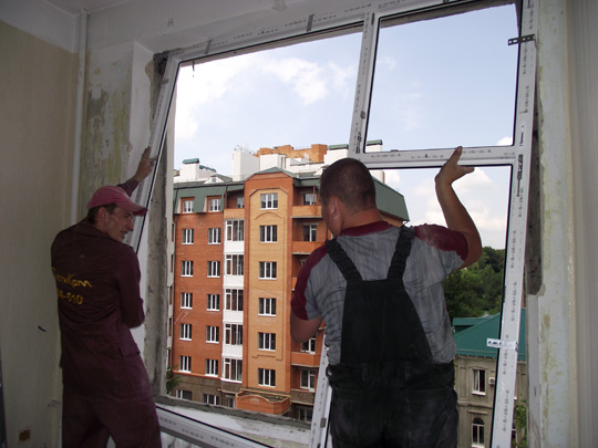 профессиональная установка пластиковых окон в доме Куровское